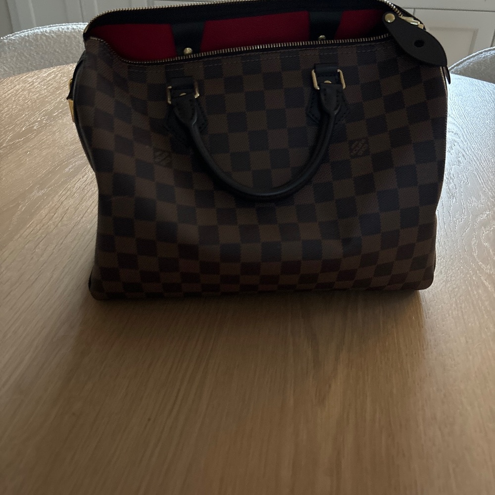 Louis Vuitton Speedy 30 LIKE NEW